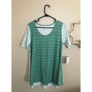 LulaRoe size M Perfect Tee new with tags